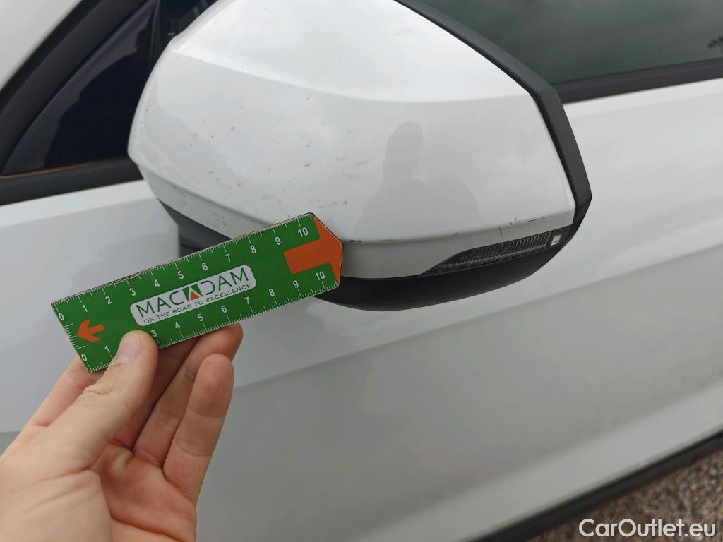  Audi  Q2 AUDI  / 2016 / 5P / todoterreno Design 30 TFSI 85kW (116CV) #14