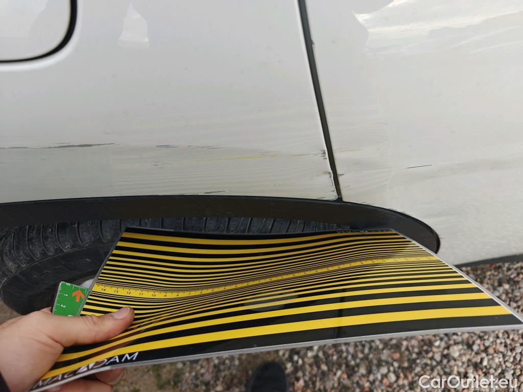  Bmw  X1 BMW  / 2019 / 5P / todoterreno sDrive16d #20