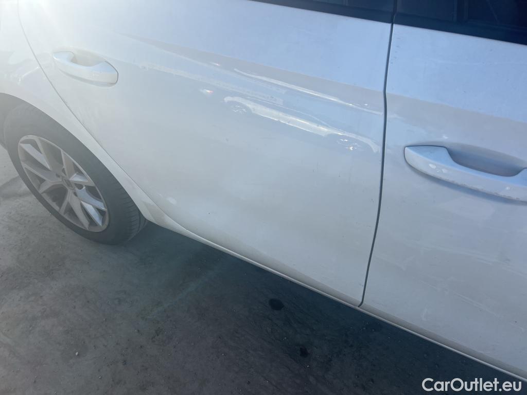  Land Rover  Discovery SEAT Nuevo León / 2020 / 5P / berlina con portón 2.0 TDI 85kW S&S Style Go (AC3) #7