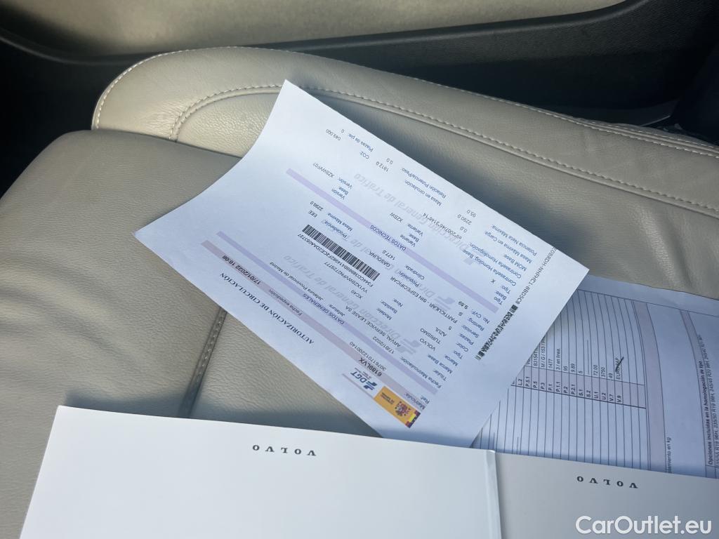  Volvo  XC 40 VOLVO XC40 / 2017 / 5P / todoterreno 1.5 T4 Twin Recharge Inscription Auto #13