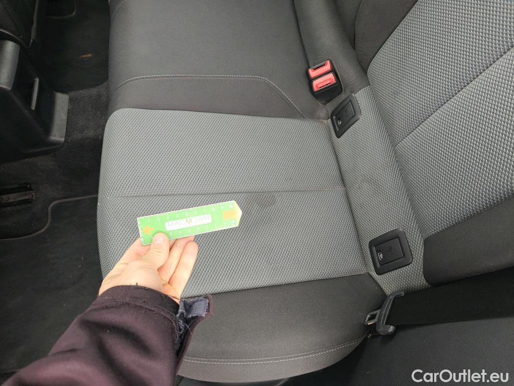  Audi  Q2 AUDI  / 2016 / 5P / todoterreno Design 30 TFSI 85kW (116CV) #10