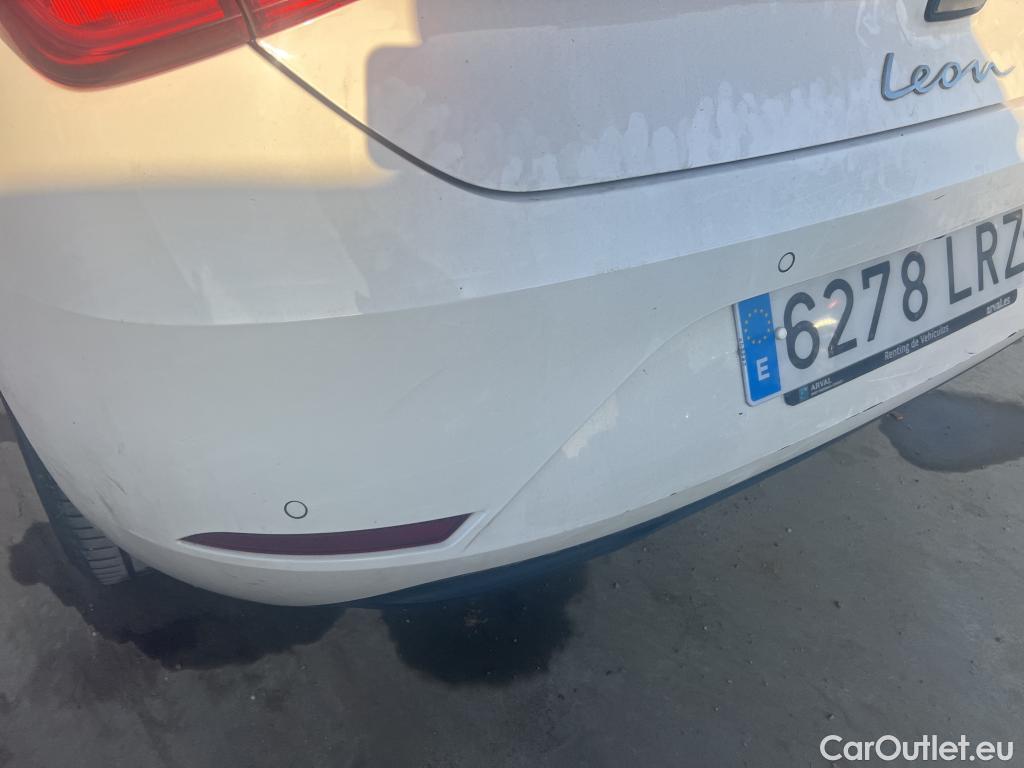  Land Rover  Discovery SEAT Nuevo León / 2020 / 5P / berlina con portón 2.0 TDI 85kW S&S Style Go (AC3) #33