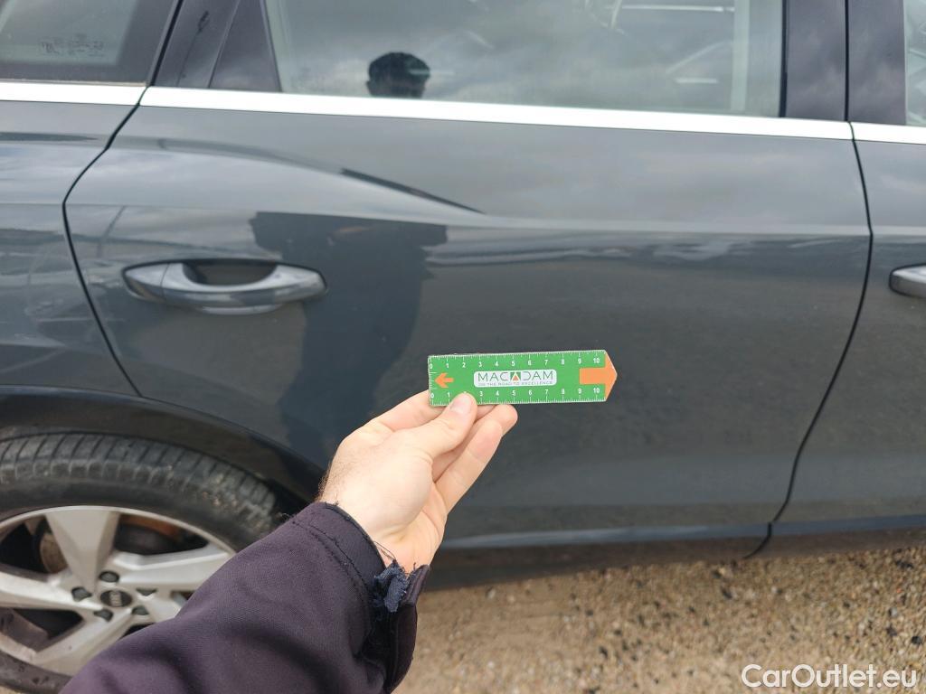  Audi  Q3 AUDI  / 2018 / 5P / todoterreno Advanced 35 TDI 110kW (150CV) #42