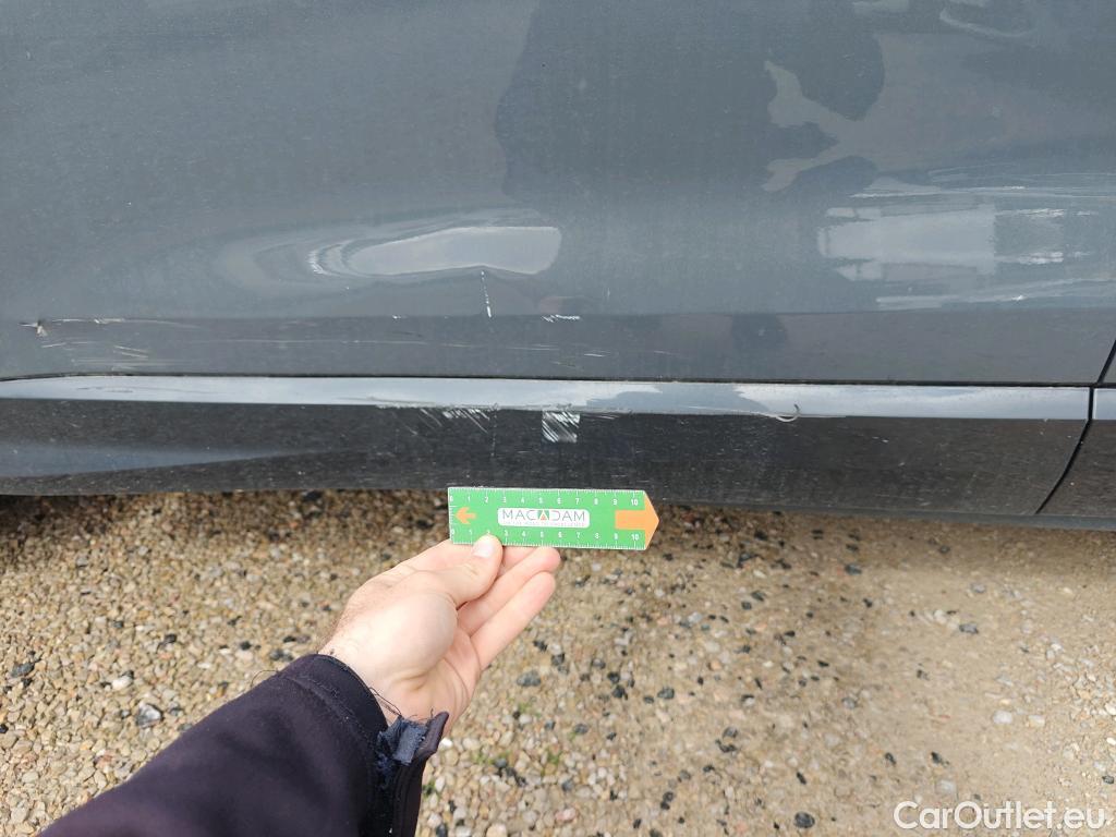  Audi  Q3 AUDI  / 2018 / 5P / todoterreno Advanced 35 TDI 110kW (150CV) #17