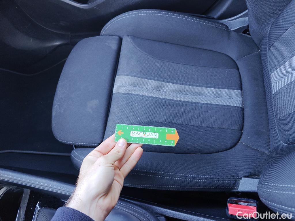  Bmw  X2 BMW  sDrive18i (CX3) #14