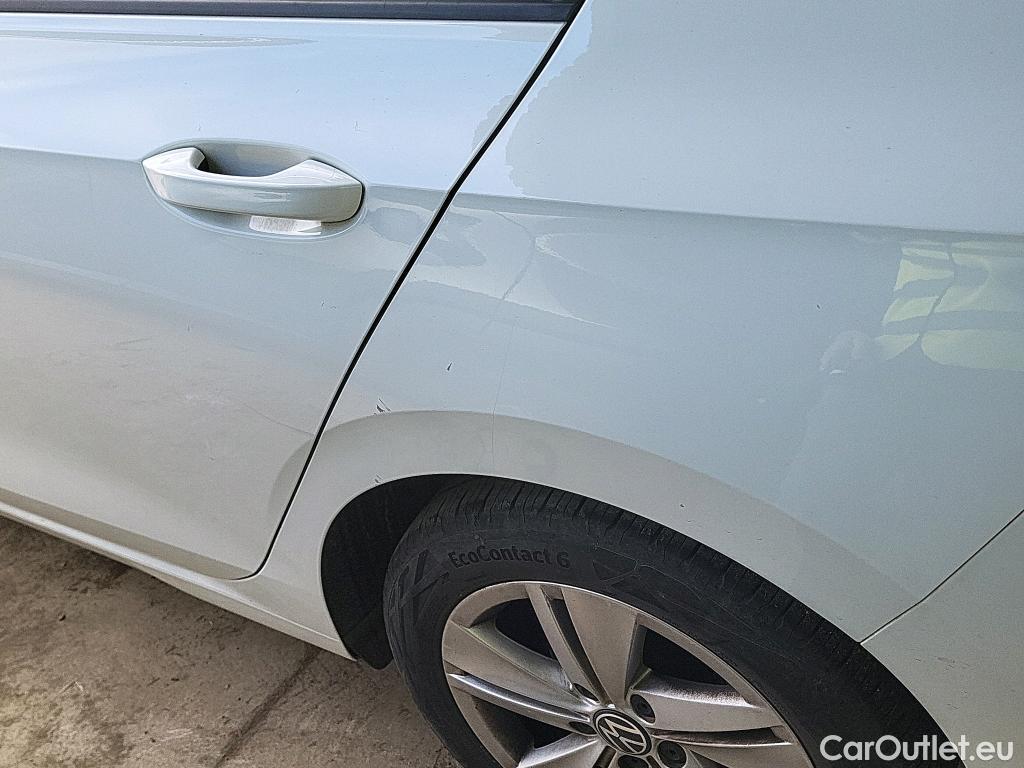  Volkswagen  Golf  VIII Berlina 2.0 TDI 115CV MT6 E6d #22