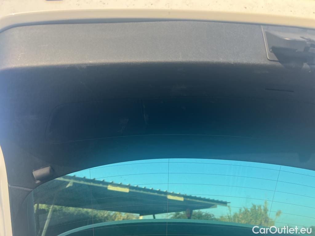  Land Rover  Discovery SEAT Nuevo León / 2020 / 5P / berlina con portón 2.0 TDI 85kW S&S Style Go (AC3) #20