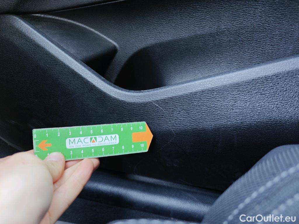  Bmw  X2 BMW  sDrive18i (CX3) #23