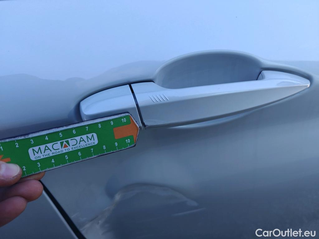  Bmw  X1 BMW  / 2019 / 5P / todoterreno sDrive18dA Corporate (AC4) #17