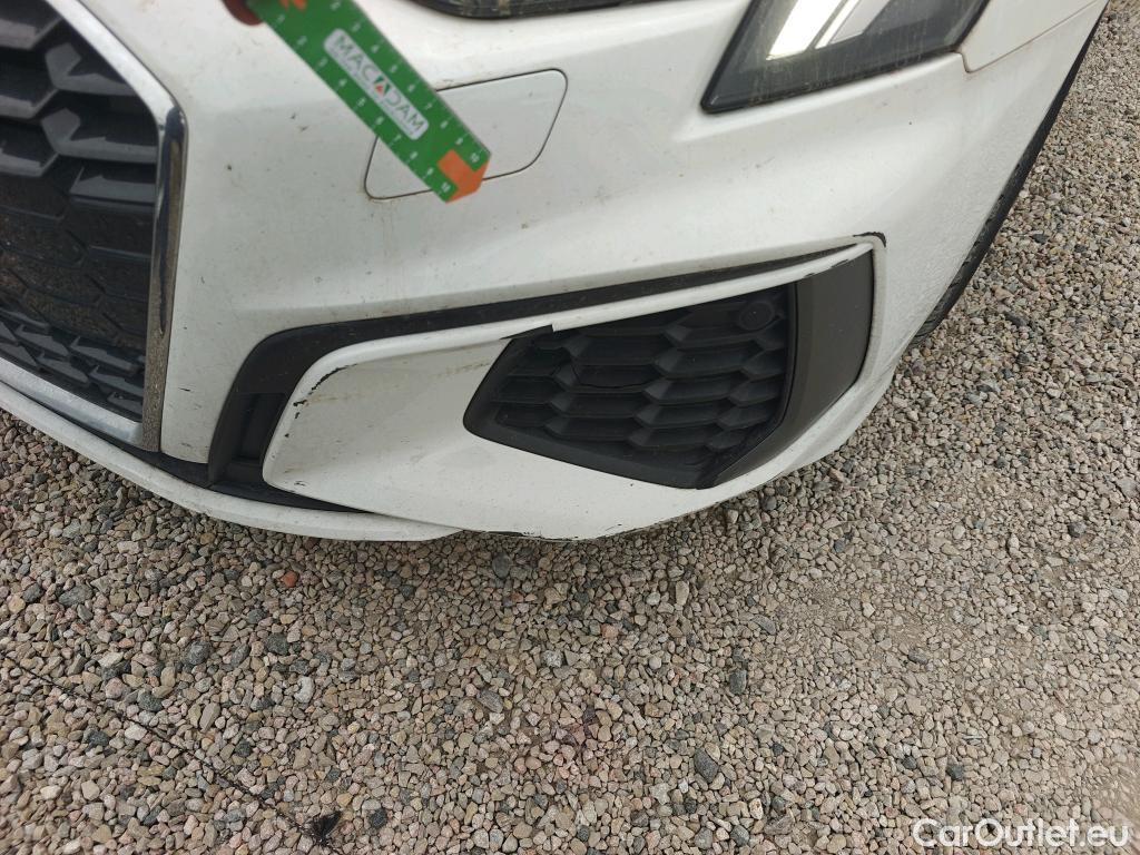  Audi  A3 AUDI  / 2020 / 5P / berlina con portón Sportback Genuine Ed 35 TDI 110kW S tron #11