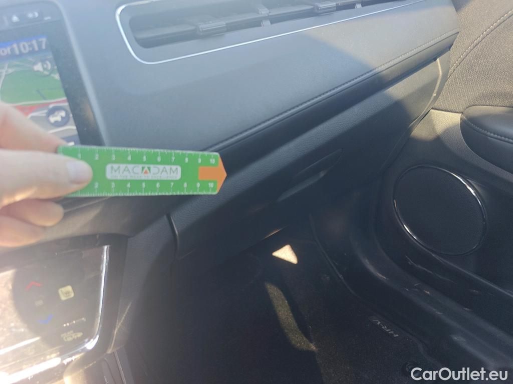  Honda  HR-V HONDA  / 2015 / 5P / todoterreno 1.5 i-VTEC Executive #20