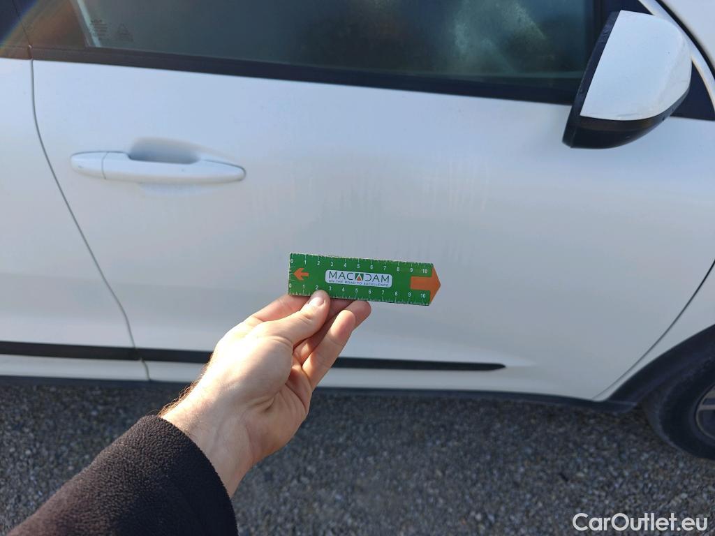  KIA  Niro KIA  / 2019 / 5P / crossover 1.6 GDi HEV 104kW (141CV) Concept #54