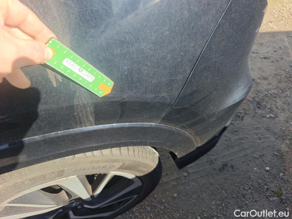  Honda  HR-V HONDA  / 2015 / 5P / todoterreno 1.5 i-VTEC Executive #15