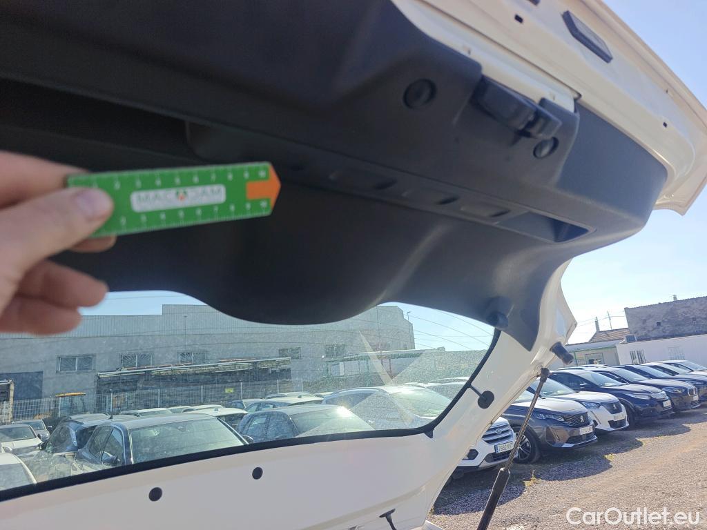  Citroen  C3 CITROEN  / 2020 / 5P / berlina con portón BlueHDi 75KW (100CV) S&S Live Pack #10