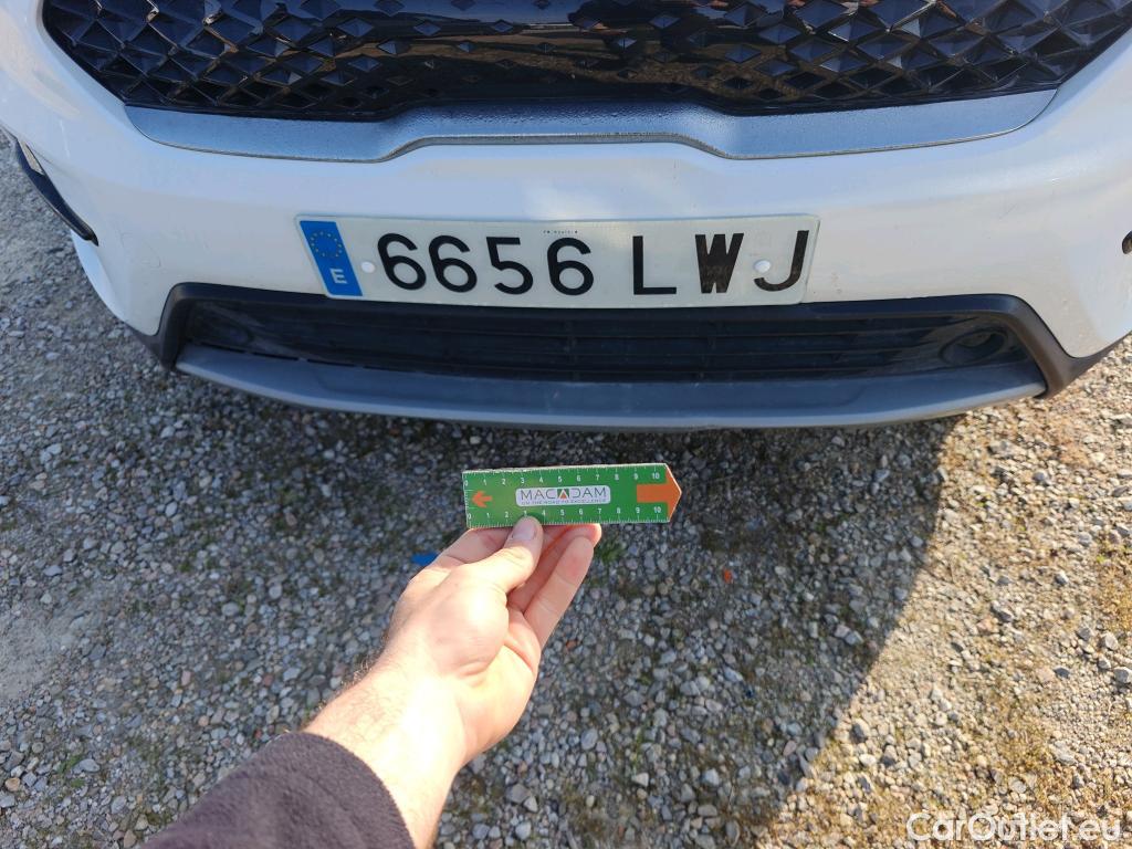  KIA  Niro KIA  / 2019 / 5P / crossover 1.6 GDi HEV 104kW (141CV) Concept #56