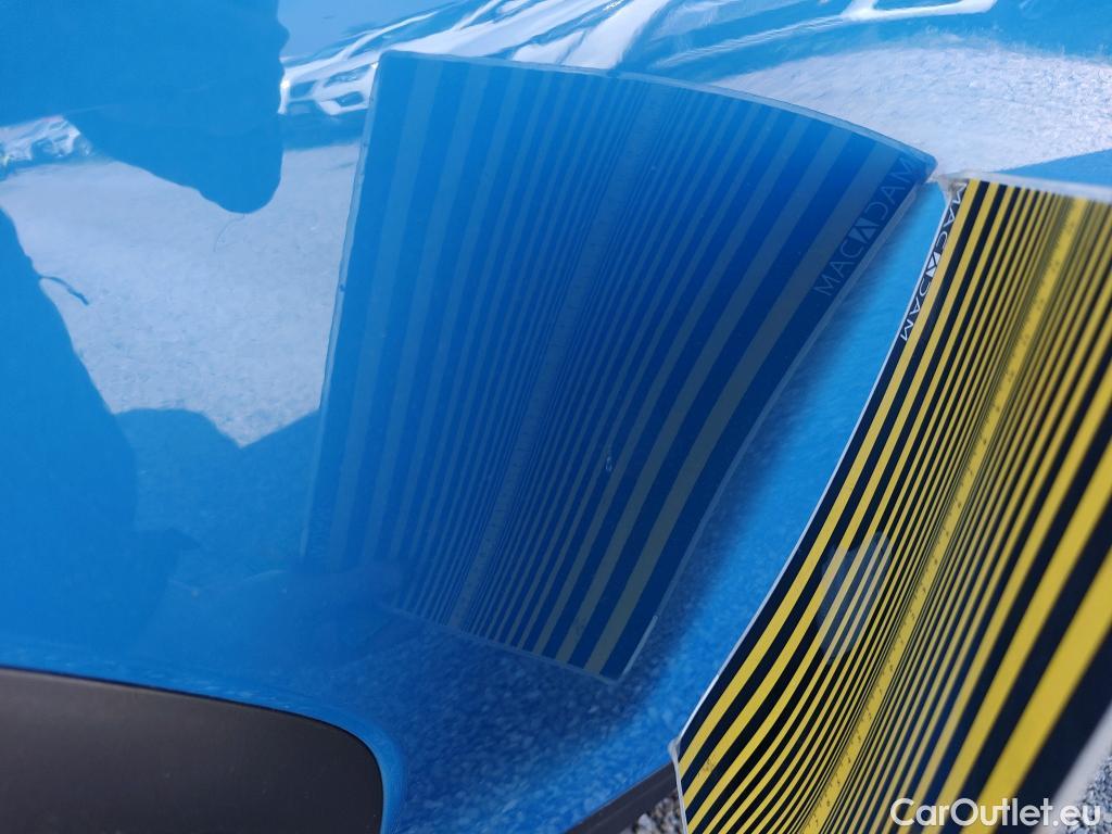  Hyundai  Konna HYUNDAI Kona / 2017 / 5P / todoterreno KONA TGDI 1.0 120CV 4X2 TECNO RED #32