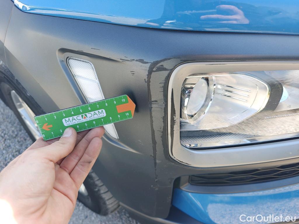  Hyundai  Konna HYUNDAI Kona / 2017 / 5P / todoterreno KONA TGDI 1.0 120CV 4X2 TECNO RED #11