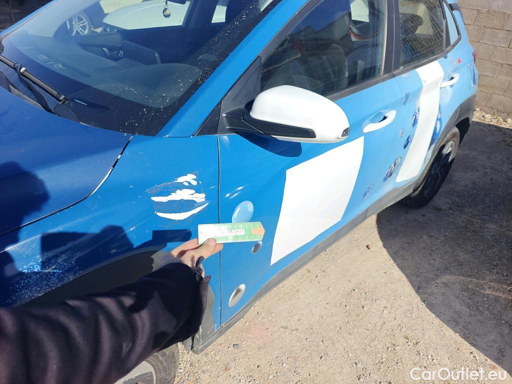  Hyundai  Konna HYUNDAI Kona / 2020 / 5P / todoterreno 1.6 GDI HEV Maxx DCT #4