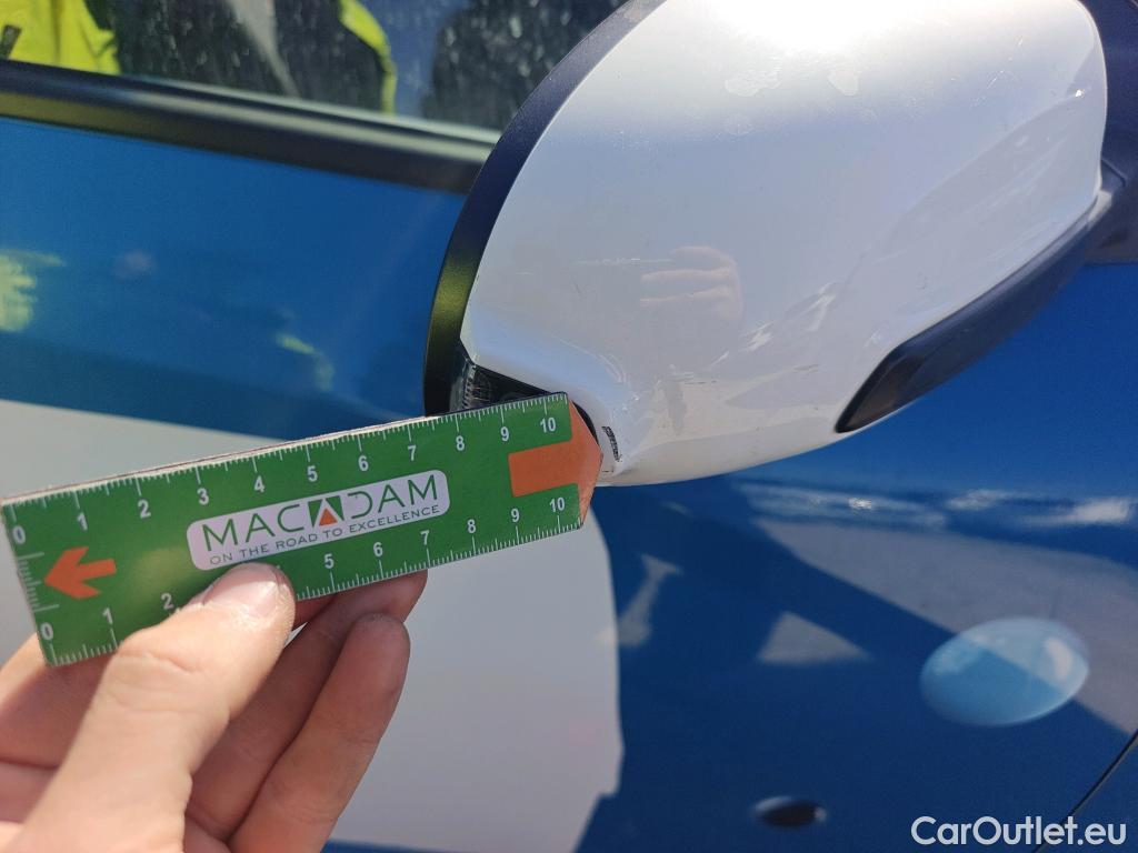  Hyundai  Konna HYUNDAI Kona / 2020 / 5P / todoterreno 1.6 GDI HEV Maxx DCT #41