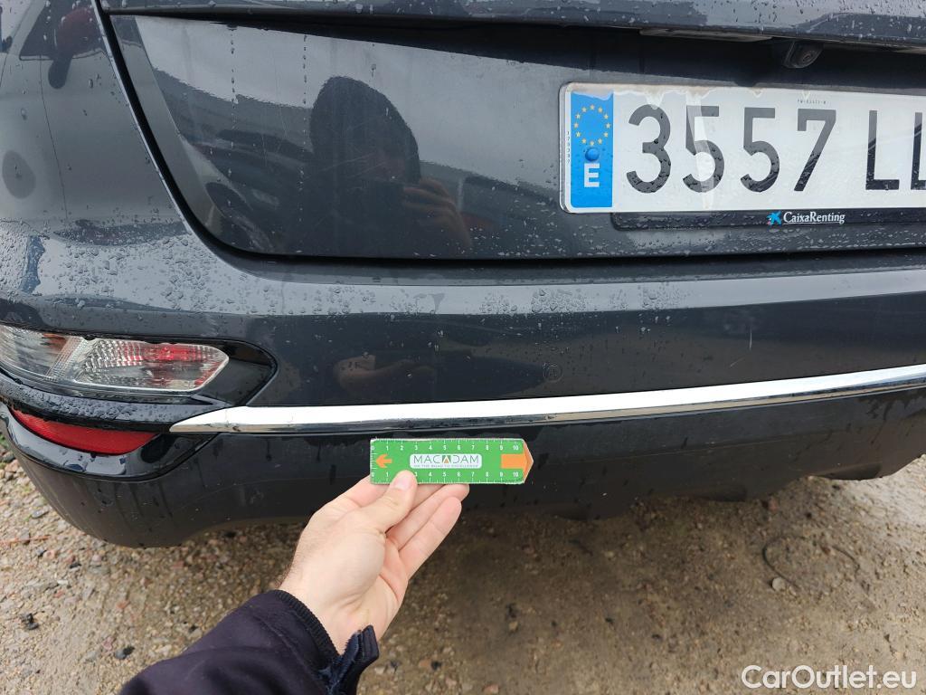  KIA  Sportage KIA  1.6MHEV Drive 100kW(136CV) 4x2(Crist Tintados) #7