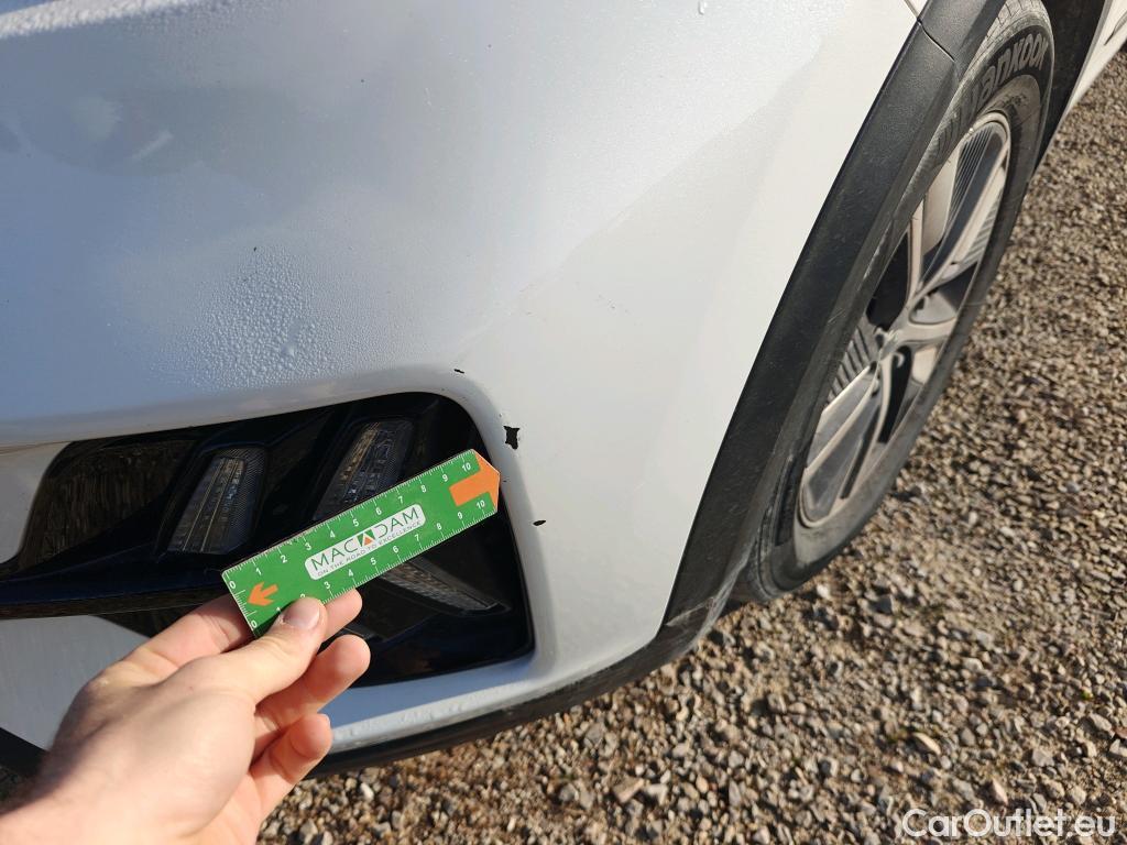  KIA  Niro KIA  / 2019 / 5P / crossover 1.6 GDi HEV 104kW (141CV) Concept #32