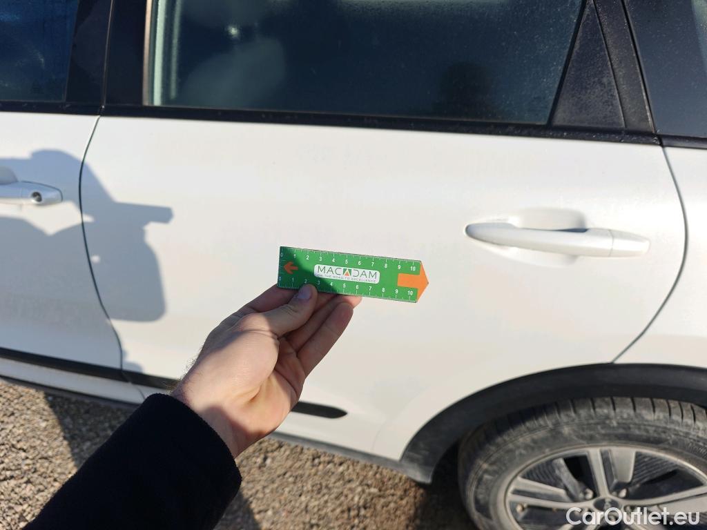  KIA  Niro KIA  / 2019 / 5P / crossover 1.6 GDi HEV 104kW (141CV) Concept #13