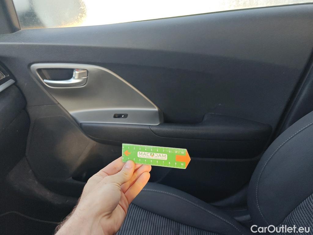  KIA  Niro KIA  / 2019 / 5P / crossover 1.6 GDi HEV 104kW (141CV) Concept #24