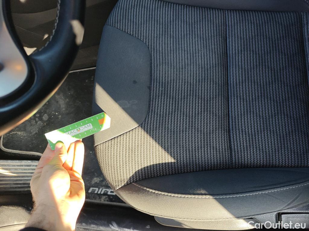  KIA  Niro KIA  / 2019 / 5P / crossover 1.6 GDi HEV 104kW (141CV) Concept #15