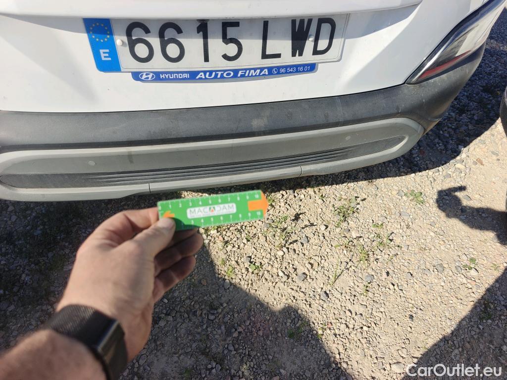  Hyundai  Konna HYUNDAI Kona / 2020 / 5P / todoterreno 1.0 TGDI Maxx 4X2 #3