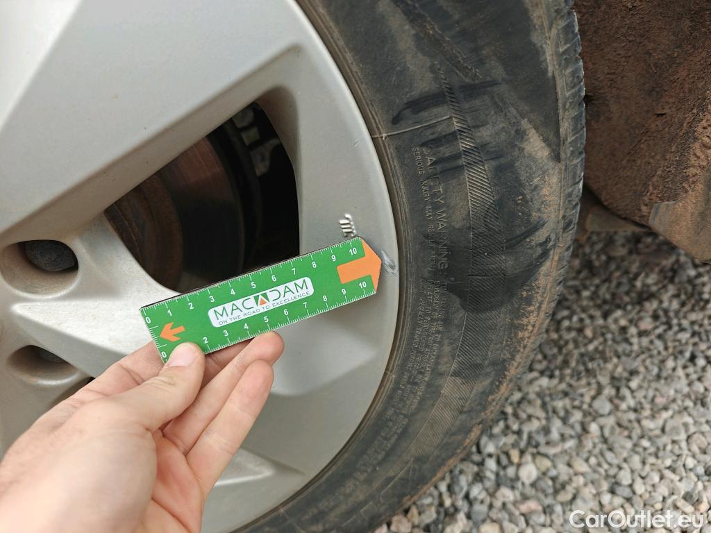  Nissan  Qashqai NISSAN  / 2017 / 5P / todoterreno DIG-T 103 kW (140 CV) E6D ACENTA #45