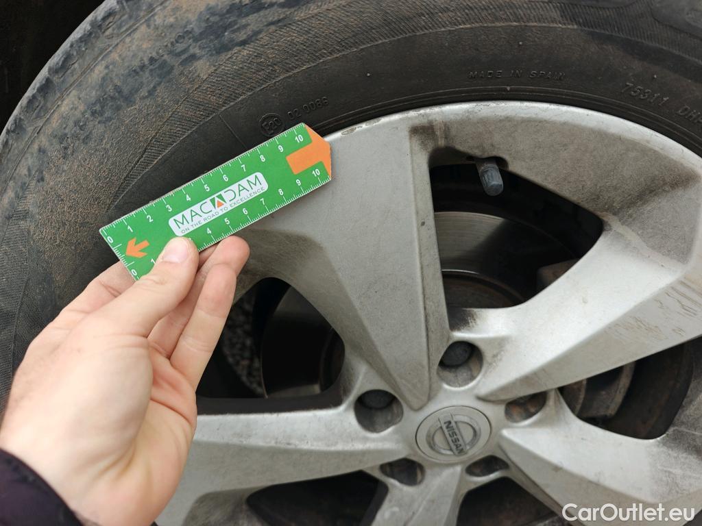  Nissan  Qashqai NISSAN  / 2017 / 5P / todoterreno DIG-T 103 kW (140 CV) E6D ACENTA #52