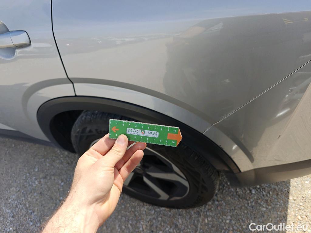  Nissan  Qashqai NISSAN  / 2021 / 5P / todoterreno DIG-T 116kW mHEV Xtronic N-GO(SP) #24