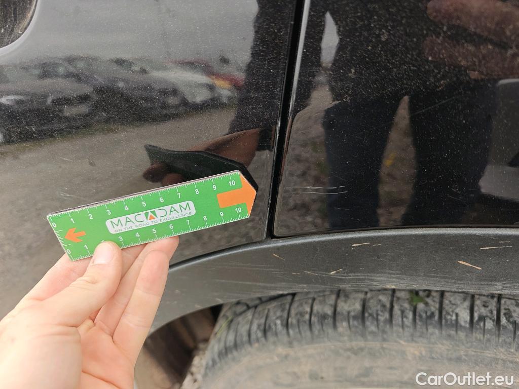  Nissan  Qashqai NISSAN  / 2017 / 5P / todoterreno DIG-T 103 kW (140 CV) E6D ACENTA #54