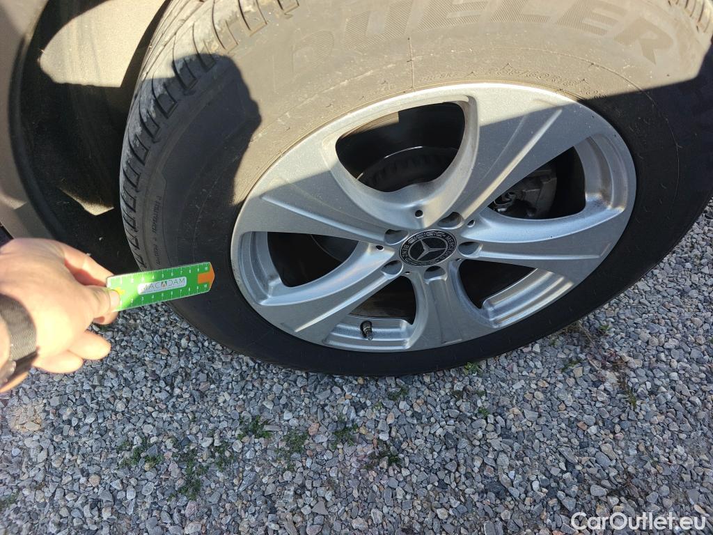  Mercedes  G-Klasee MERCEDES-BENZ Clase GLC / 2015 / 5P / todoterreno GLC 250 d 4MATIC #16