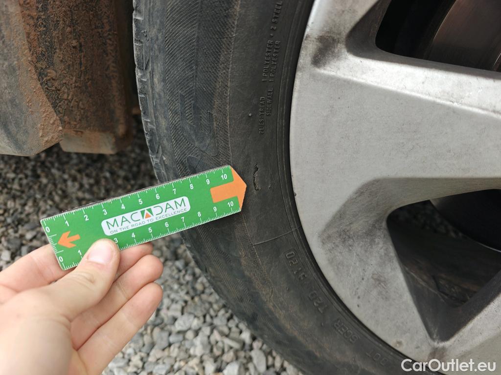  Nissan  Qashqai NISSAN  / 2017 / 5P / todoterreno DIG-T 103 kW (140 CV) E6D ACENTA #5