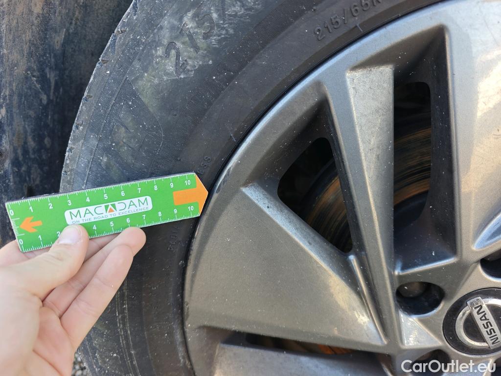  Nissan  Qashqai NISSAN  / 2021 / 5P / todoterreno DIG-T 116kW (158CV) mHEV Xtronic Acenta (AC2) #48