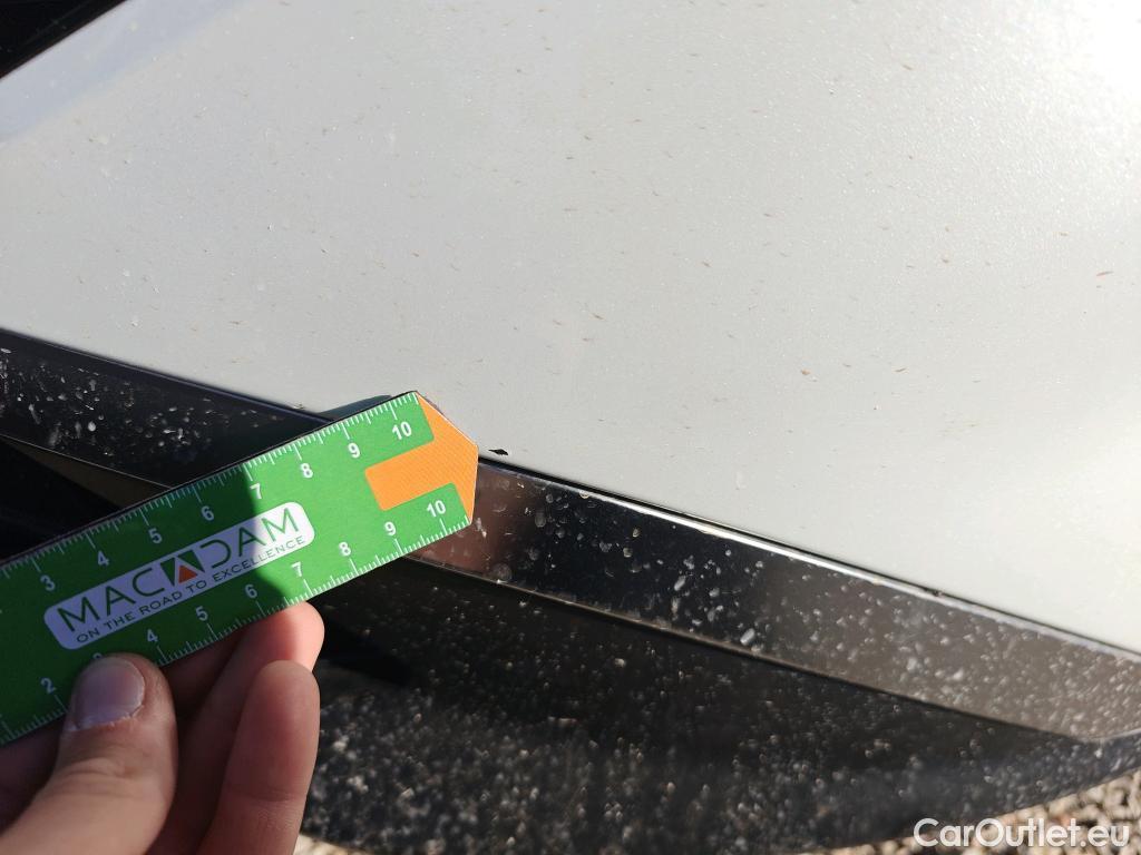  Land Rover  Discovery NISSAN QASHQAI / 2024 / 5P / todoterreno DIG-T 103kW (140CV) mHEV 4x2 Acenta #10