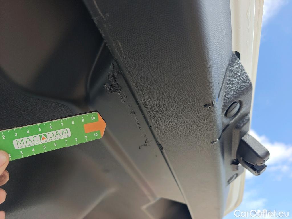  Opel  Corsa OPEL  / 2019 / 5P / berlina con portón 1.2 XEL 55kW (75CV) Edition #13