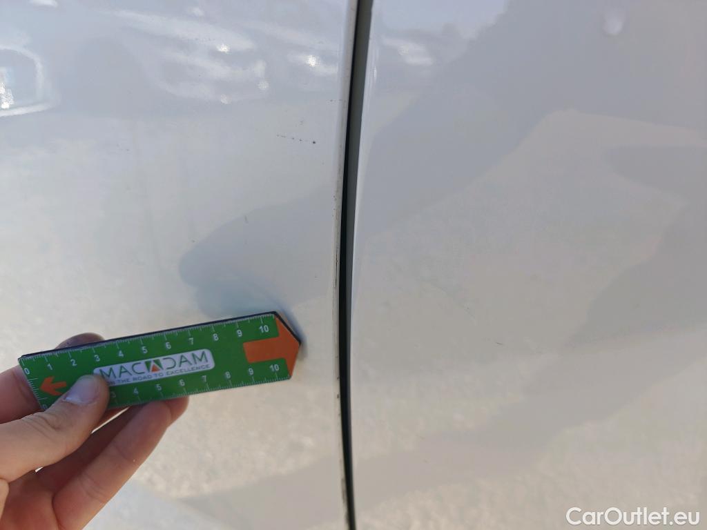  Nissan  Qashqai NISSAN  / 2021 / 5P / todoterreno DIG-T 116kW (158CV) mHEV Xtronic Acenta (AC2) #16