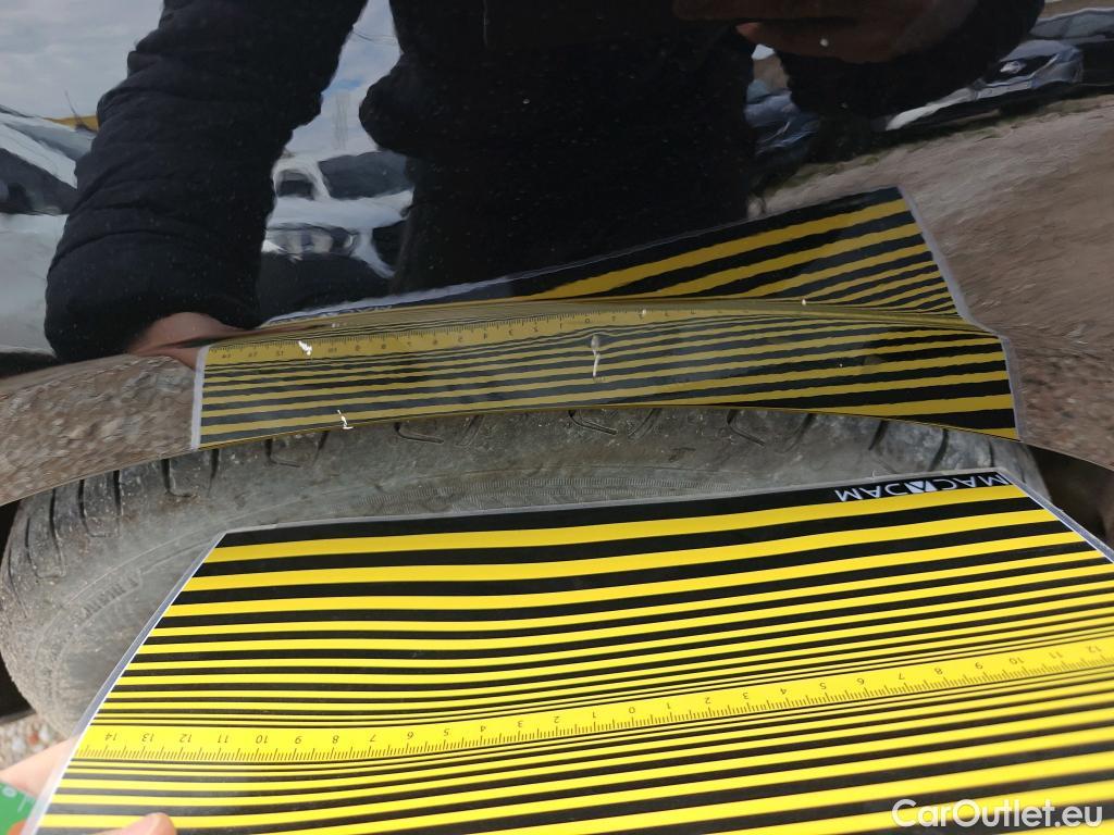  Mercedes  C-Klasse MERCEDES-BENZ Clase E / 2020 / 5P / familiar E 220 d Estate #33