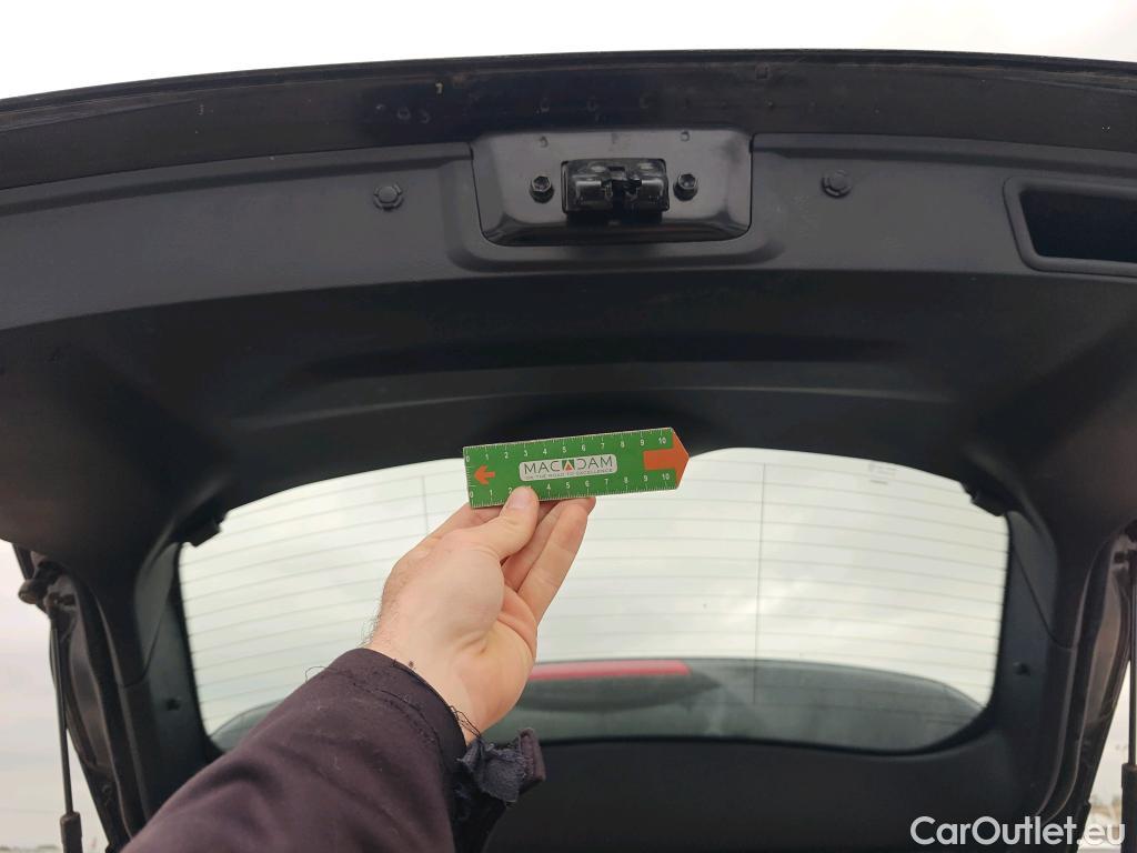  Nissan  Qashqai NISSAN  / 2017 / 5P / todoterreno DIG-T 103 kW (140 CV) E6D ACENTA #18