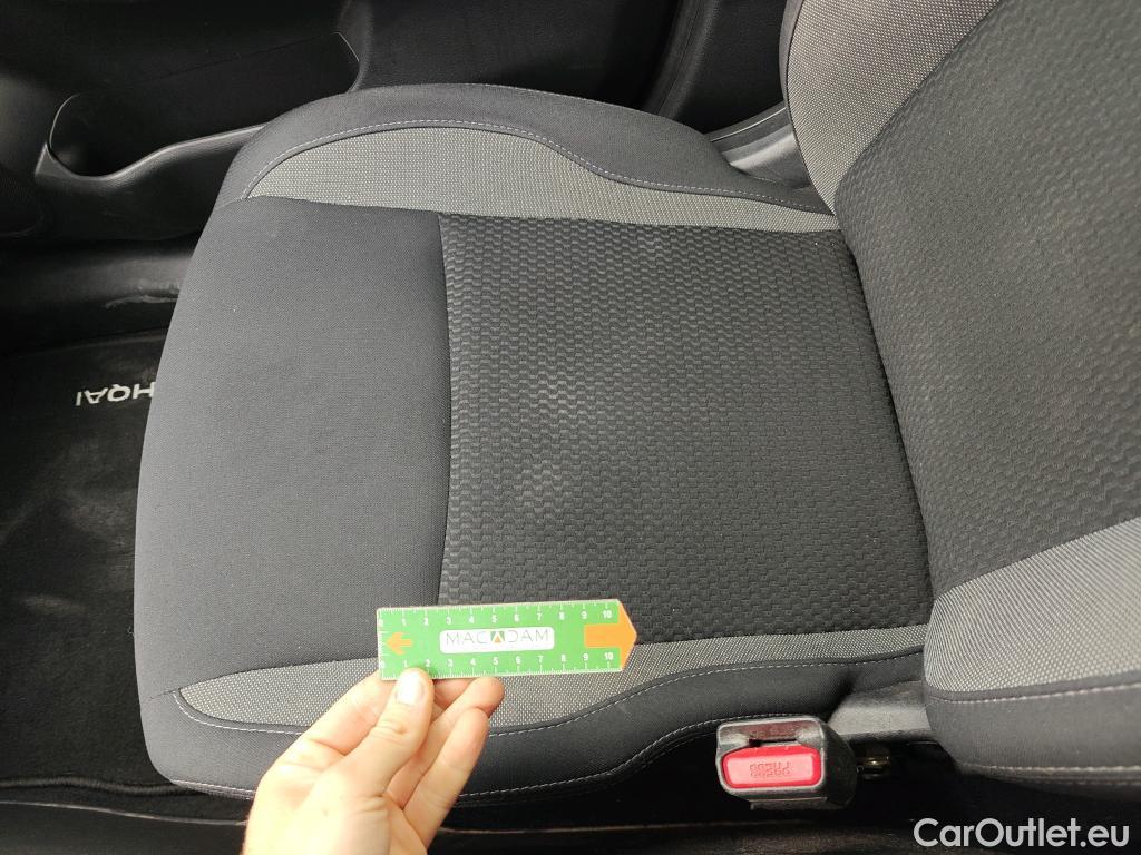  Nissan  Qashqai NISSAN  / 2017 / 5P / todoterreno DIG-T 103 kW (140 CV) E6D ACENTA #46