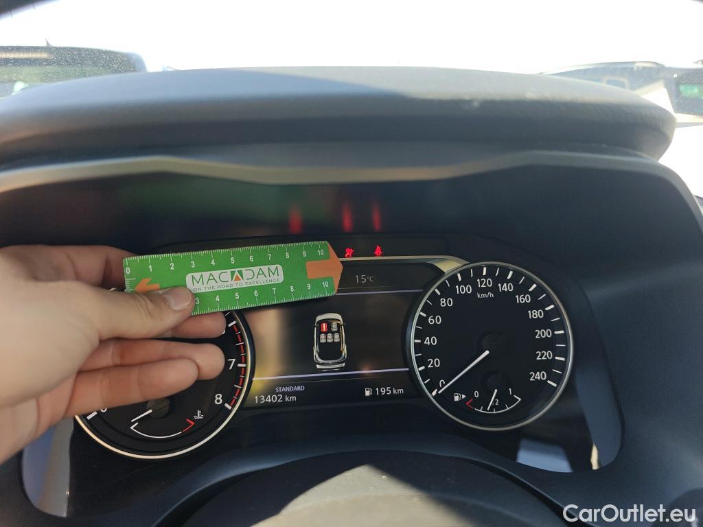  Land Rover  Discovery NISSAN QASHQAI / 2024 / 5P / todoterreno DIG-T 103kW (140CV) mHEV 4x2 Acenta #3