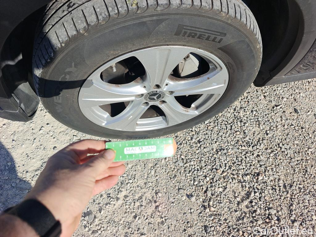  Mercedes  G-Klasee MERCEDES-BENZ Clase GLC / 2015 / 5P / todoterreno GLC 250 d 4MATIC #13