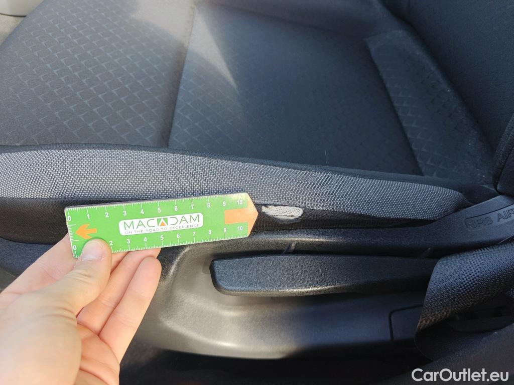  Nissan  Juke NISSAN  / 2019 / 5P / crossover DIG-T 84 kW (114 CV) DCT 7 V N-Connecta (AC2) #16