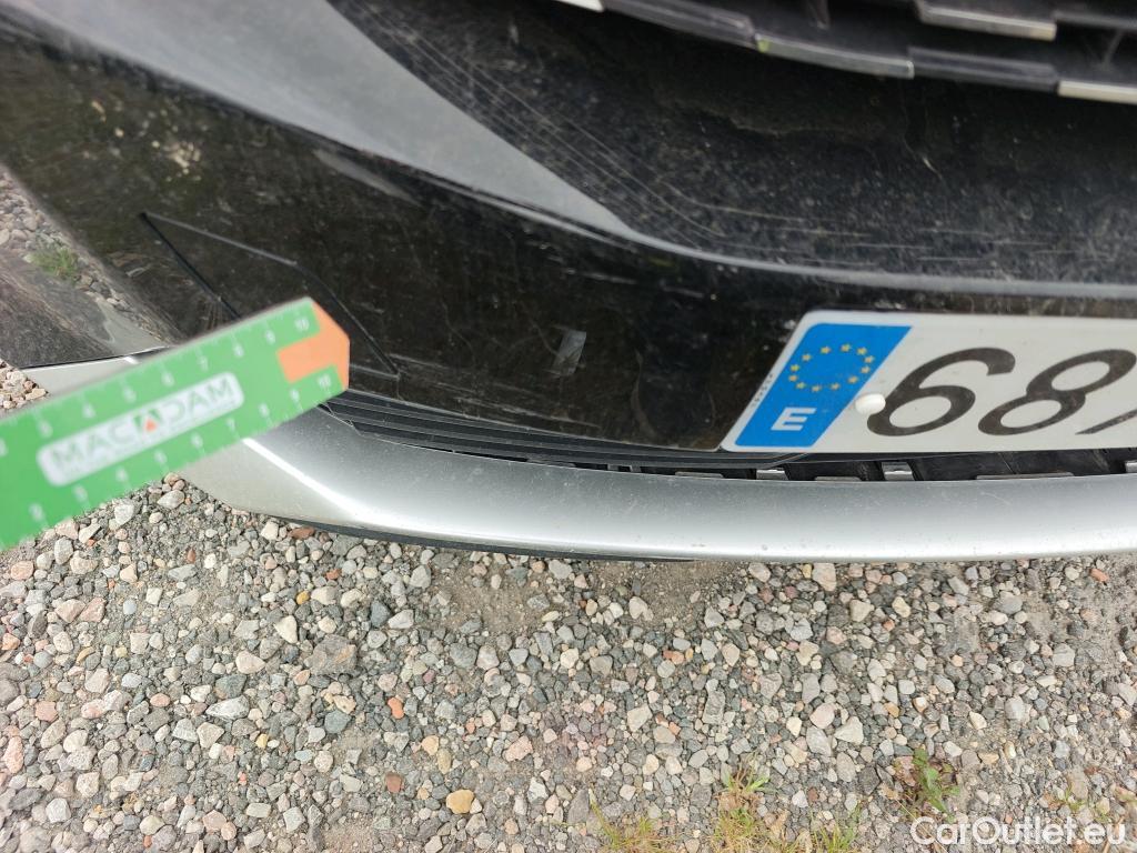  Peugeot  3008 PEUGEOT  / 2020 / 5P / todoterreno 1.5 BlueHDi 96kW (130CV) S&S Allure EAT8 #33