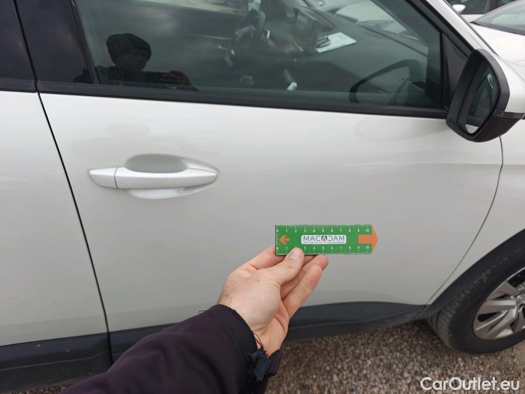  Peugeot  3008 PEUGEOT  / 2020 / 5P / todoterreno 1.5 BlueHDi 96kW (130CV) S&S Active Pack (AC4) #13