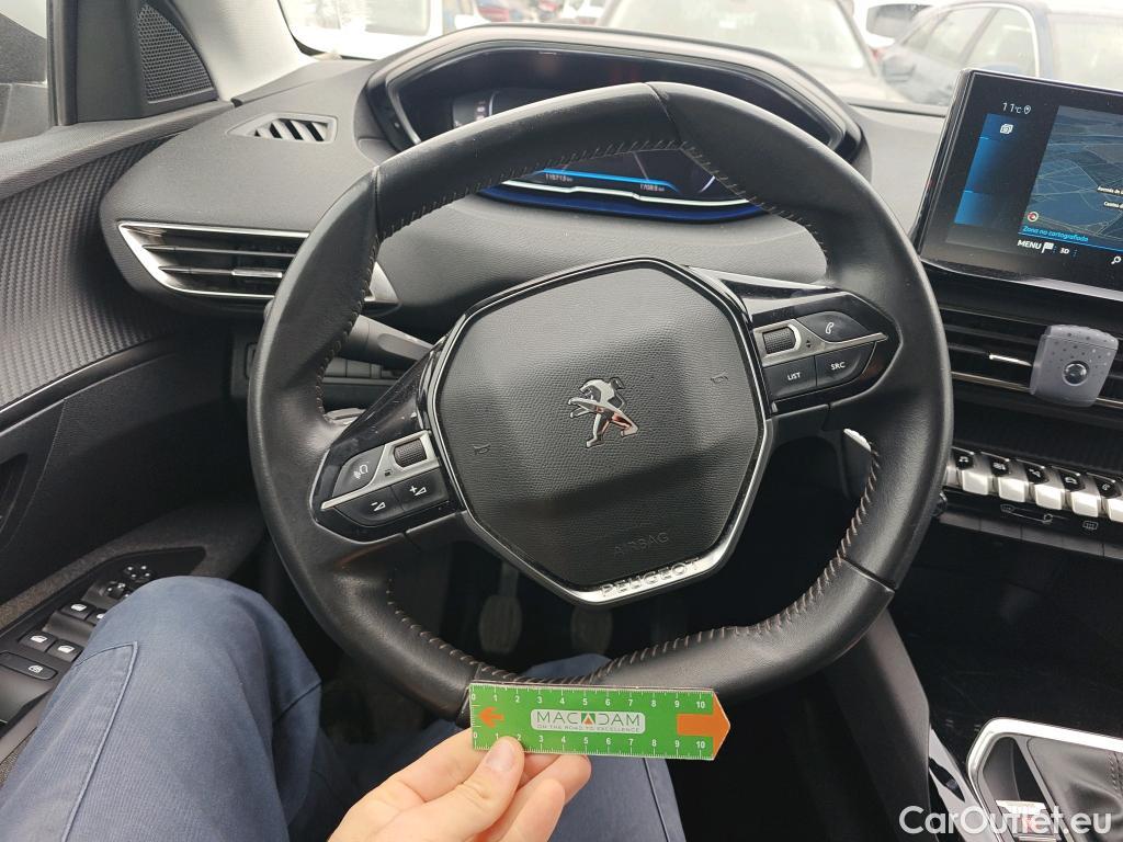  Peugeot  3008 PEUGEOT  / 2020 / 5P / todoterreno 1.5 BlueHDi 96kW (130CV) S&S Active Pack (AC4) #28