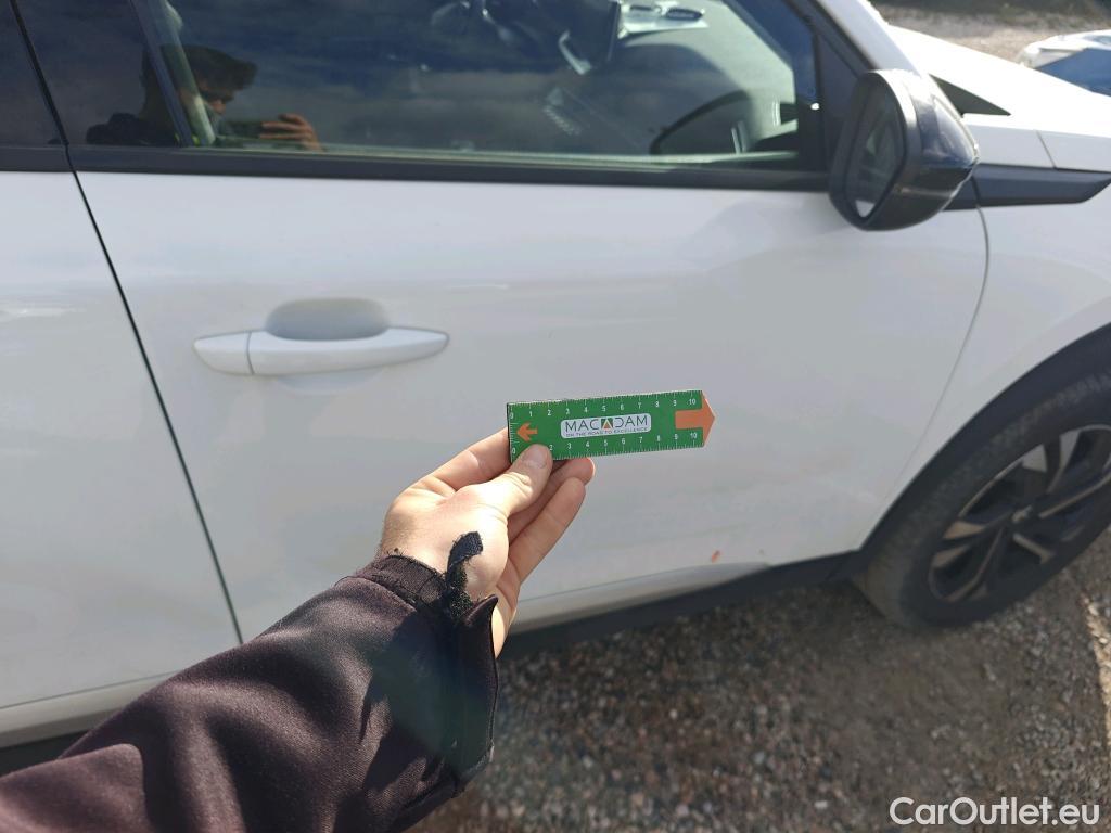  Peugeot  2008 PEUGEOT  / 2019 / 5P / todoterreno Allure BlueHDI 81kW (110CV) #11