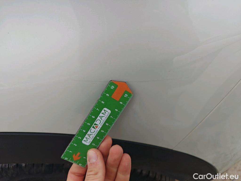  Peugeot  3008 PEUGEOT  / 2020 / 5P / todoterreno 1.5 BlueHDi 96kW (130CV) S&S Active Pack (AC4) #47